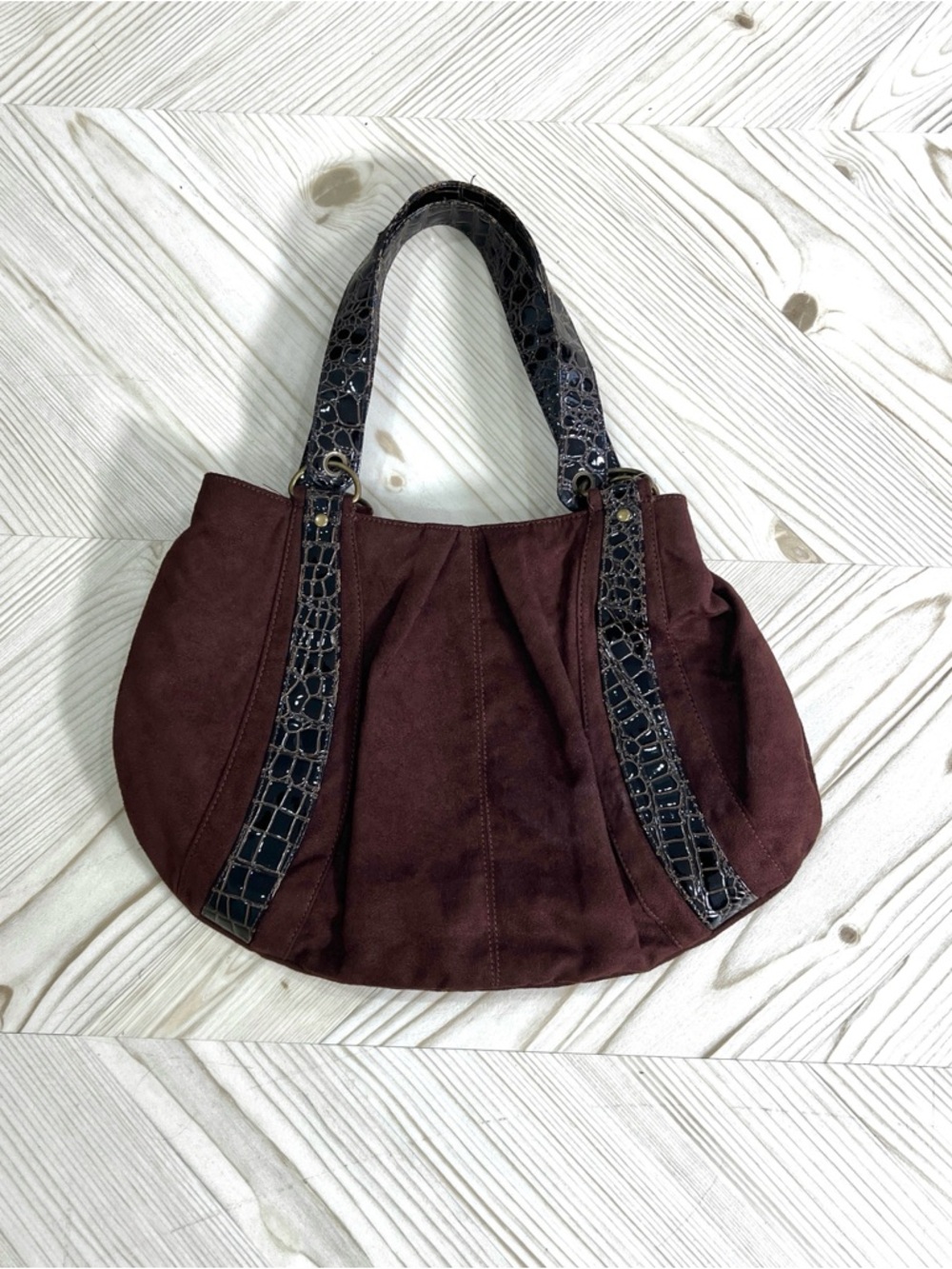 Y2K Brown Suede Shoulder Bag with Croc-Embossed Trim